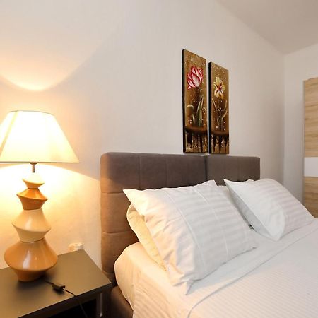 Apartment Sunny Terrace บาร์บินเย ภายนอก รูปภาพ