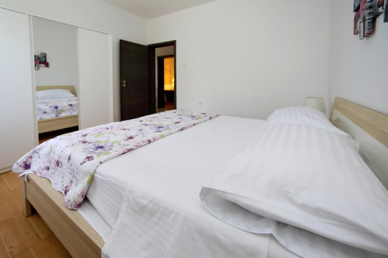 Apartment Sunny Terrace บาร์บินเย ภายนอก รูปภาพ
