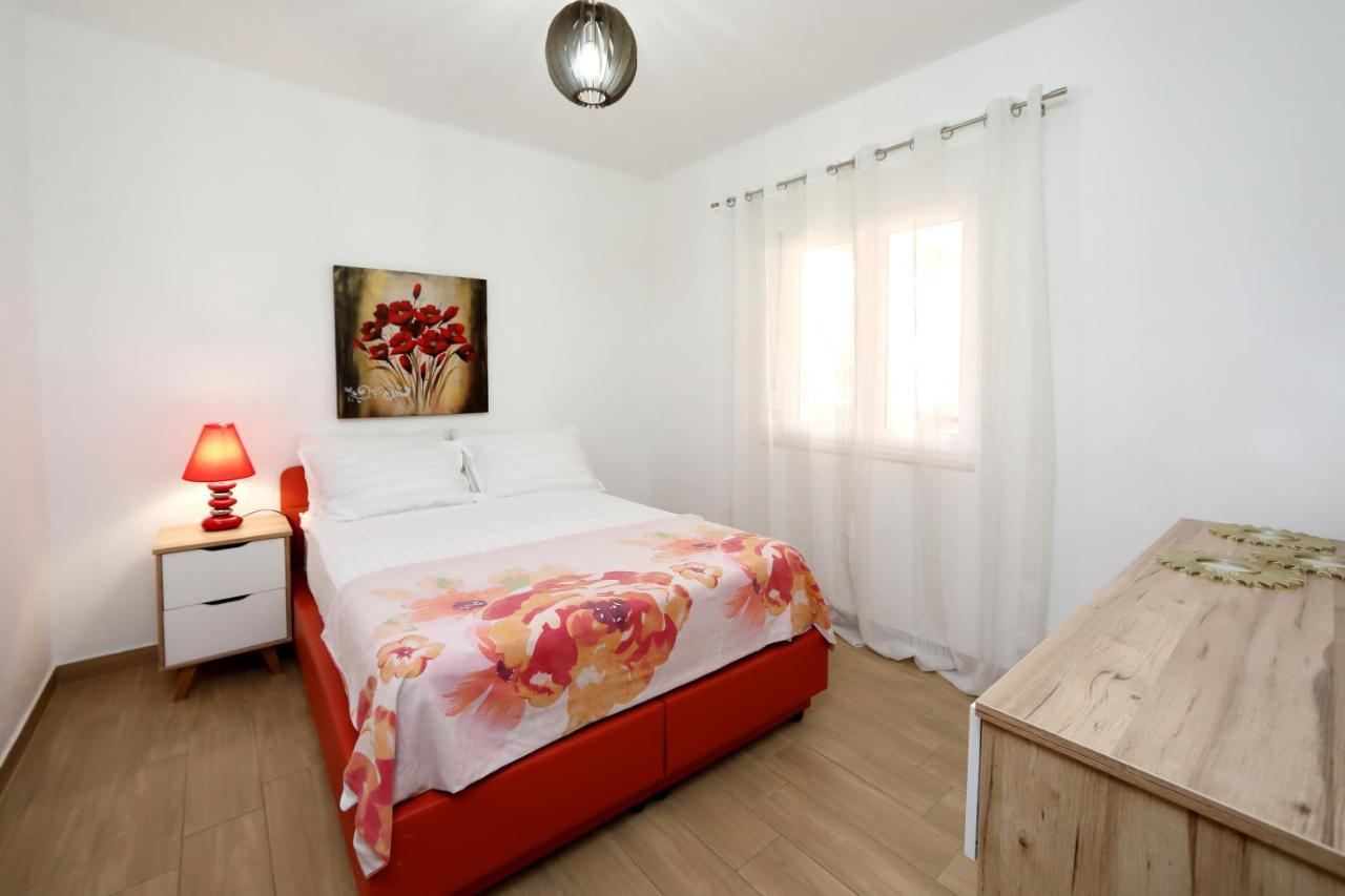 Apartment Sunny Terrace บาร์บินเย ภายนอก รูปภาพ