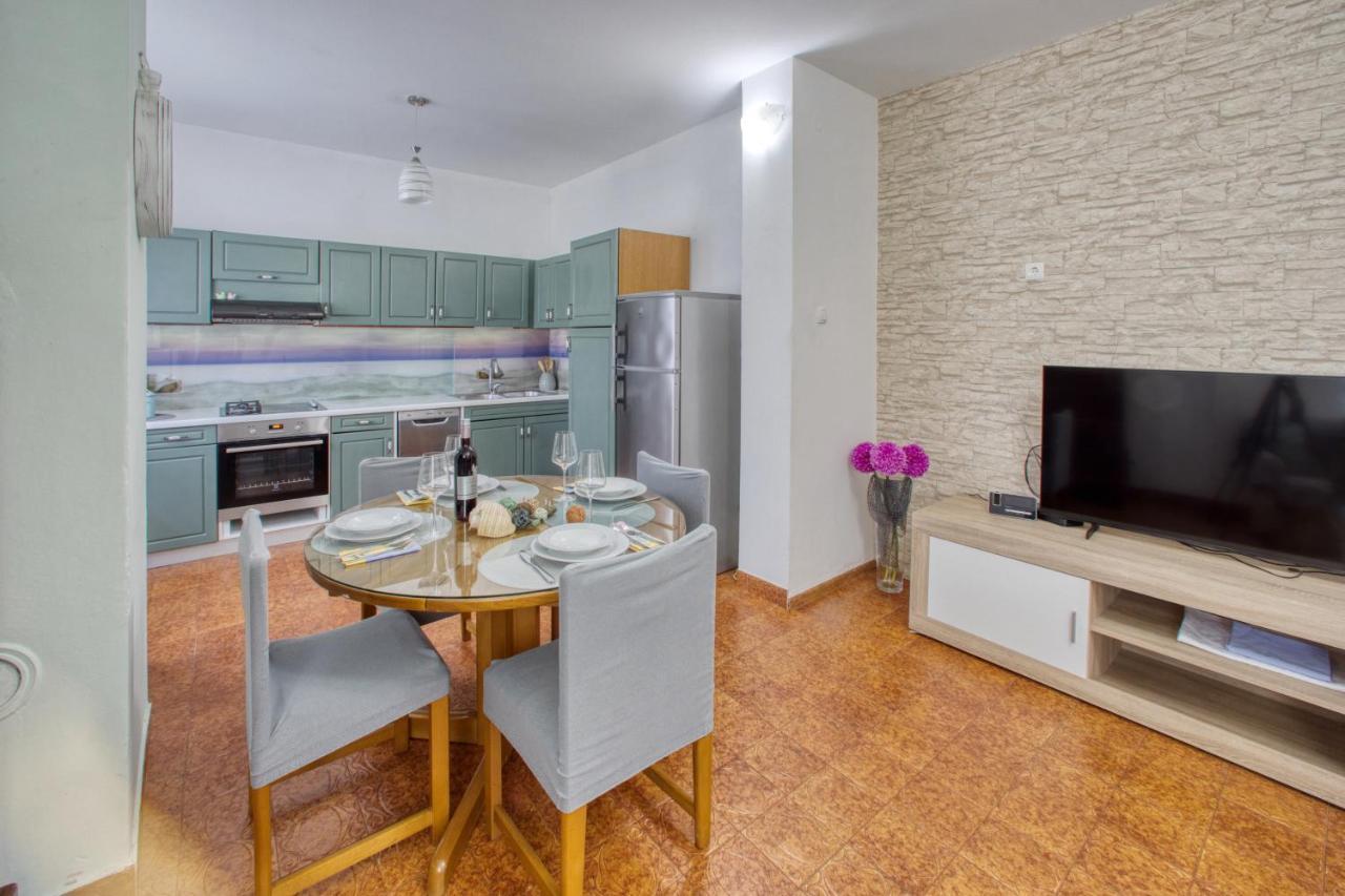 Apartment Sunny Terrace บาร์บินเย ภายนอก รูปภาพ