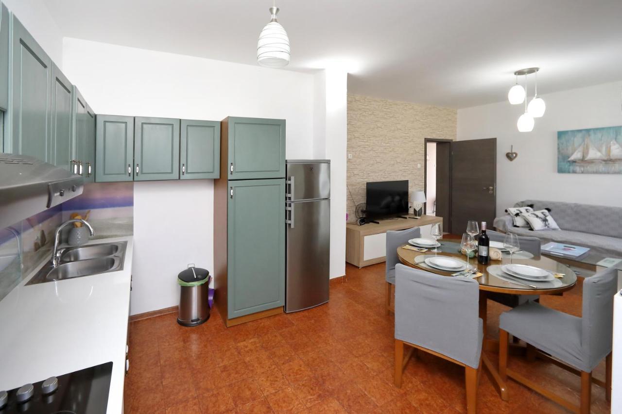 Apartment Sunny Terrace บาร์บินเย ภายนอก รูปภาพ