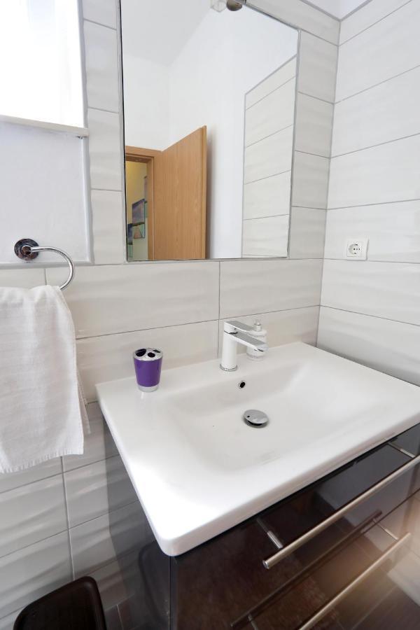 Apartment Sunny Terrace บาร์บินเย ภายนอก รูปภาพ