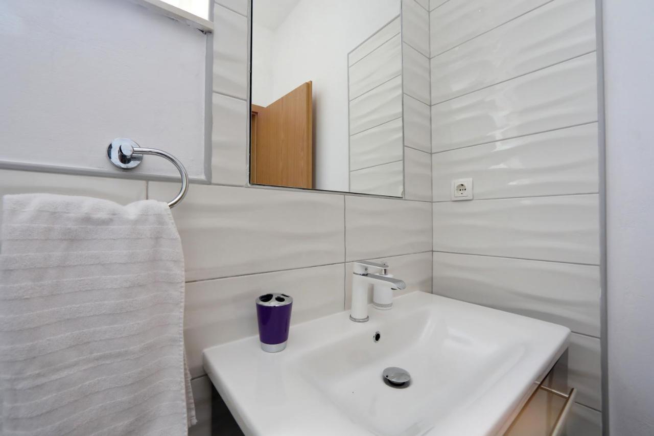Apartment Sunny Terrace บาร์บินเย ภายนอก รูปภาพ