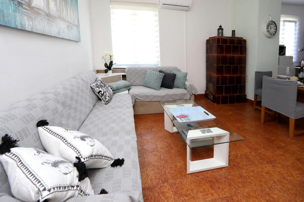 Apartment Sunny Terrace บาร์บินเย ภายนอก รูปภาพ